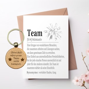Carte d'équipe noir et blanc avec porte-clés "Notre équipe ne serait pas complète sans toi", cadeau collègue, bureau, petit gimmick, club