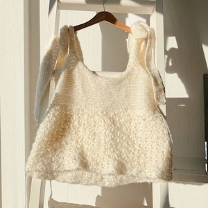 bows babydoll top // crochet