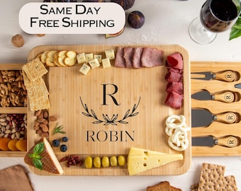 Anniversary Gifts, Personalized Cheese Boards, Anniversary Gifts for her, Gifts for Couple, Gifts for Him, Gifts from Husband, Custom Boards