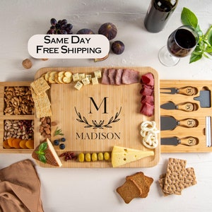 Charcuterie Board Personalized Serving Platter Housewarming Gift Wedding Gifts for the Couple Engagement Gift Kitchen Gift Family Gift