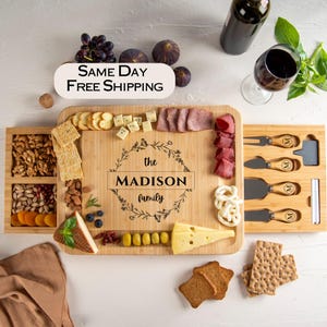 Personalized Charcuterie Board, Cheese Board Wedding Gift, Couple Gift, Wife Gift, Bridal Shower Gift, Housewarming Gift, Anniversary Gift