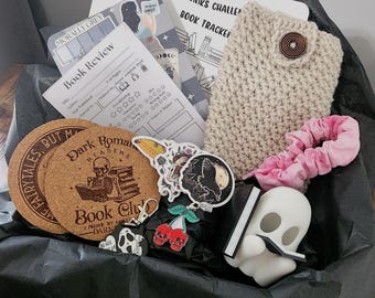 Surprise Kindle Reader Box: EReader Goodies Bundle, No E-Book