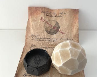 Meridia's Beacon Replica, Skyrim RPG Relic Prop, Daedric Display Stand