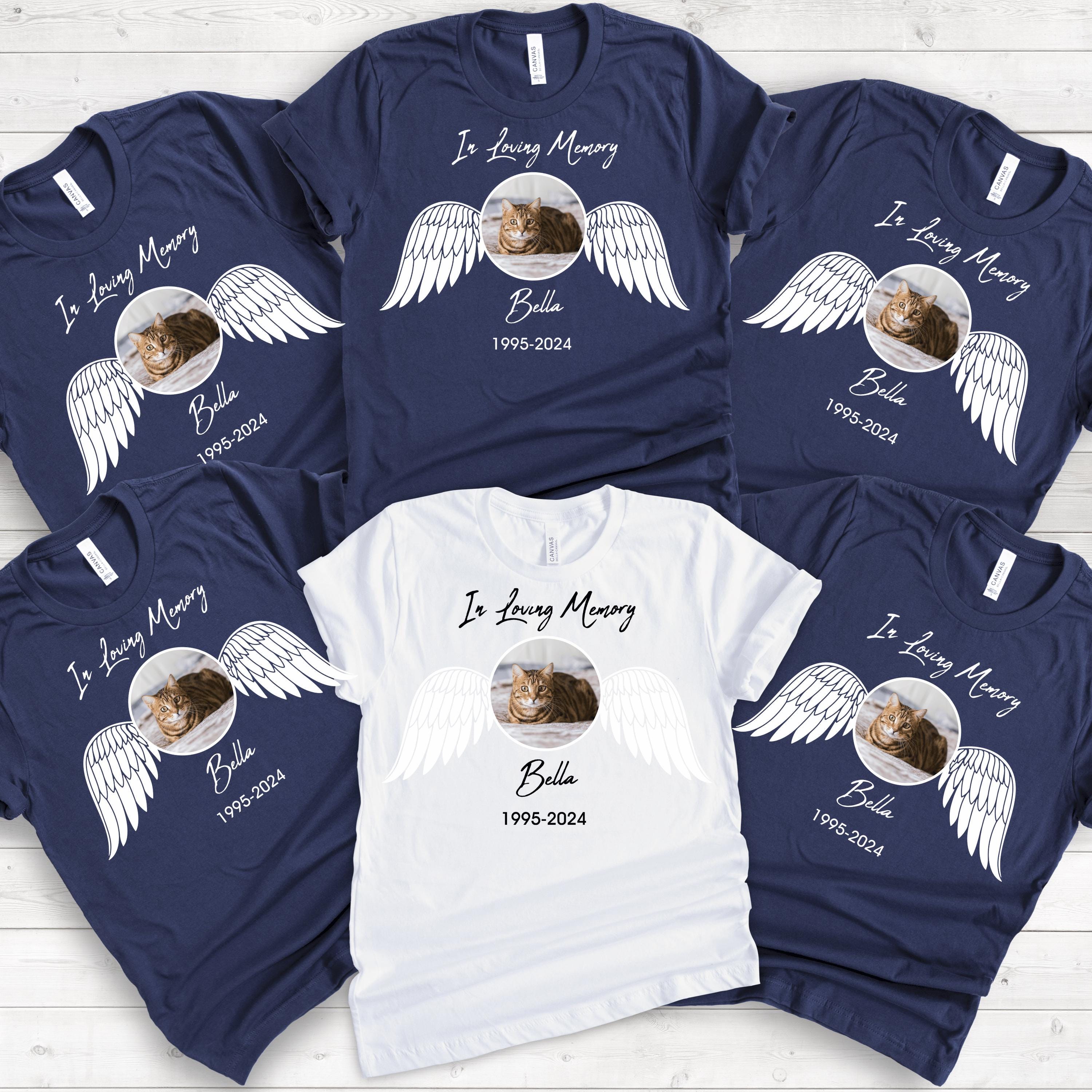 Laur M4 サイン入り THE ANGEL'S MESSAGE STIGMA Angel Wings Memorial T-shirt, in Loving Memory, Rest in