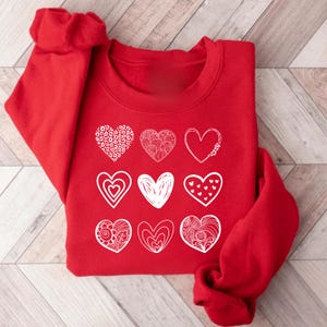 Heart Valentines Day Sweatshirt, Valentine&#39;s Day Sweatshirt for Women, Heart Lover Gift Sweatshirt, Valentines Day Sweatshirt for Women,