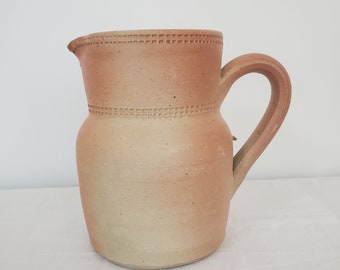 Krug aus „Bonny-Steinzeug“ mit Henkel und Krug, Höhe 18 cm