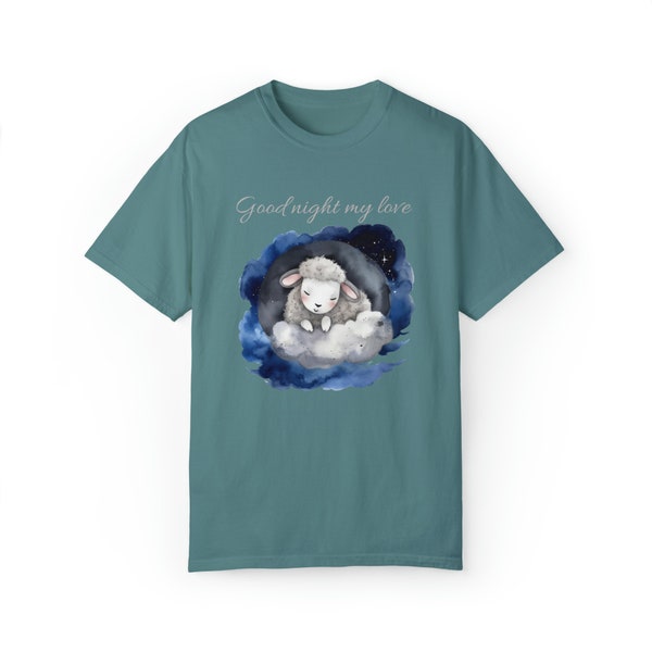 Schlafshirt, Pyjama, Schaf auf Wolke, Good night my love, Geschenk für Damen, Wolke 7, für den ruhigen Schlaf, Unisex Garment-Dyed T-shirt