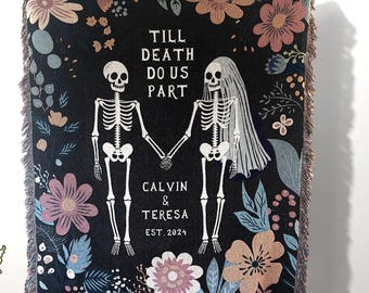 Floral Skeleton Custom Couple Gift Blanket, Bride and Groom Names Throw, Goth Gift for Newlyweds, Spooky Couple Anniversary, Till Death