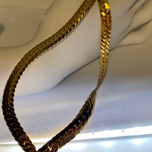 Vintage Joan Rivers V- Gold Herringbone Necklace 17.5 Inches