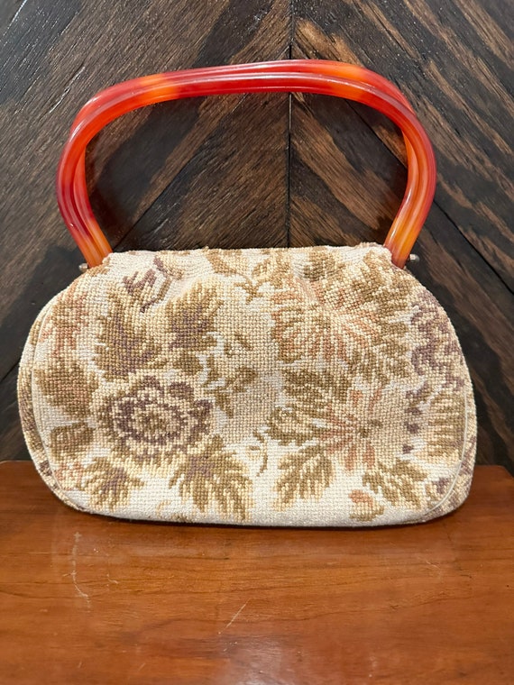 MM Garland Floral Tapestry Purse with Lucite Handl