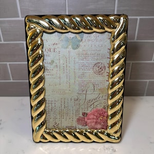 Vintage Brass 5x7 Picture Frame
