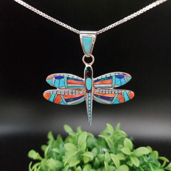 Very Unique Southwestern Gaspeite Corasl Sterling Silver Bird Necklace Very Unique Southwestern Gaspeite Corasl Sterling Silver Bird Necklace