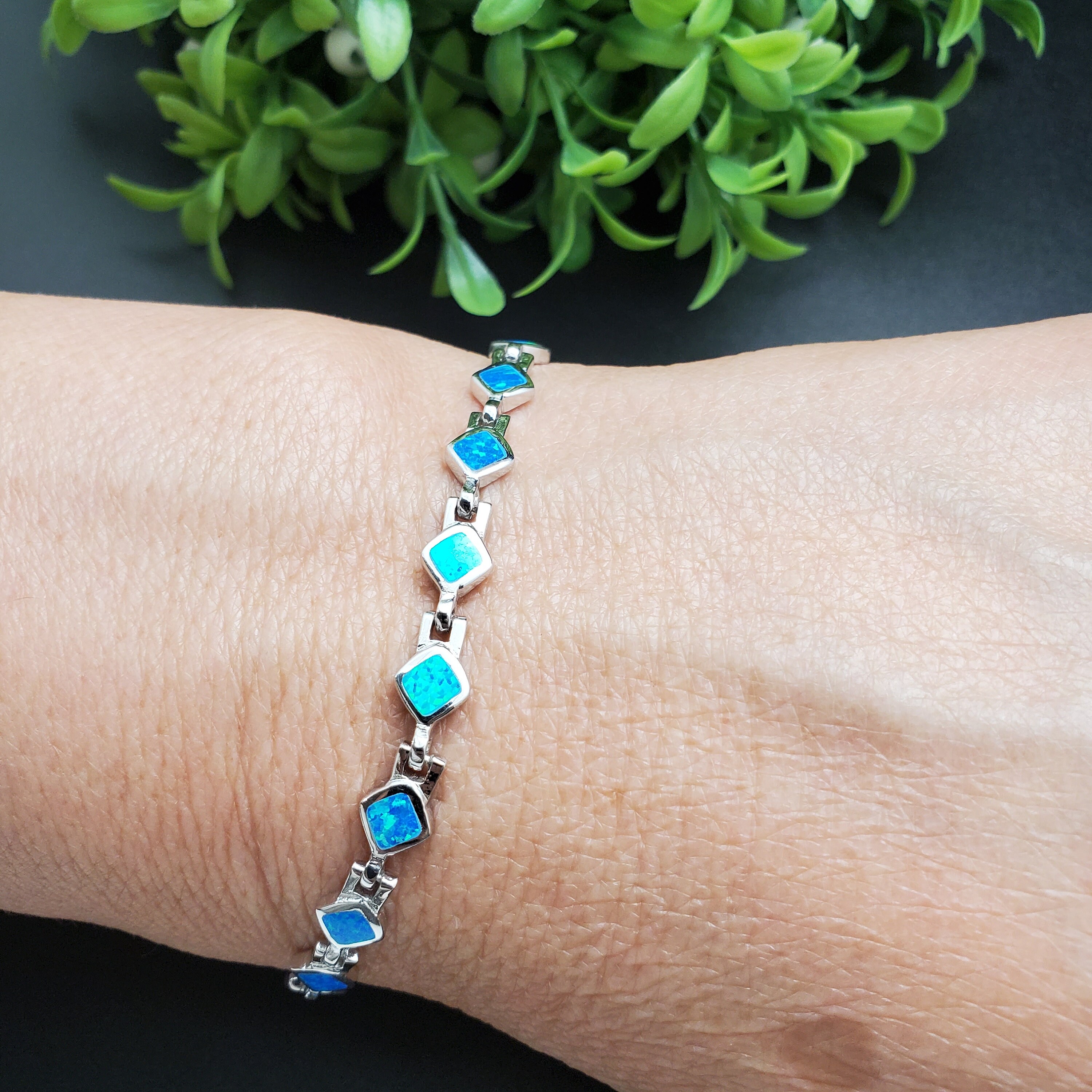 ブレスレット cat hammill Bronze Crystal bracelet set blue Crystal Bracelet, Sparkly Bracelet, Adjustable Bracelet