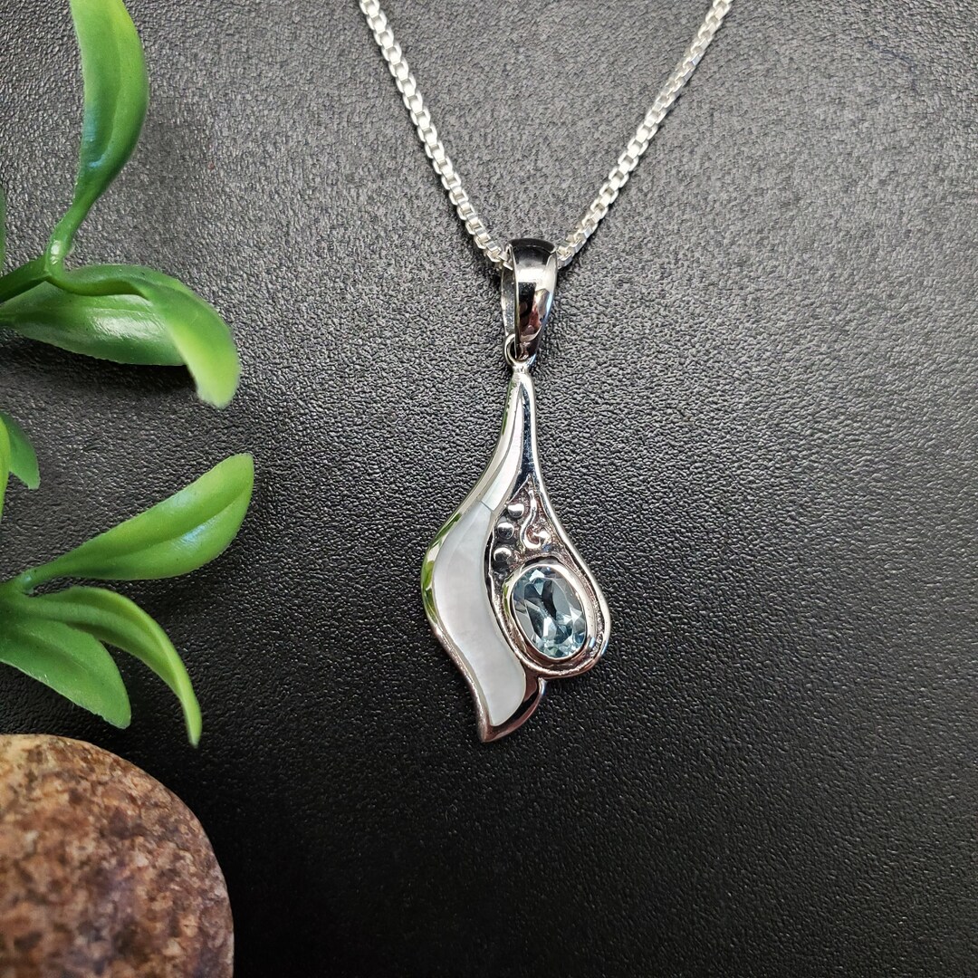 ATS-AYU285 | Dainty White Mother of Pearl, Blue Topaz Necklace