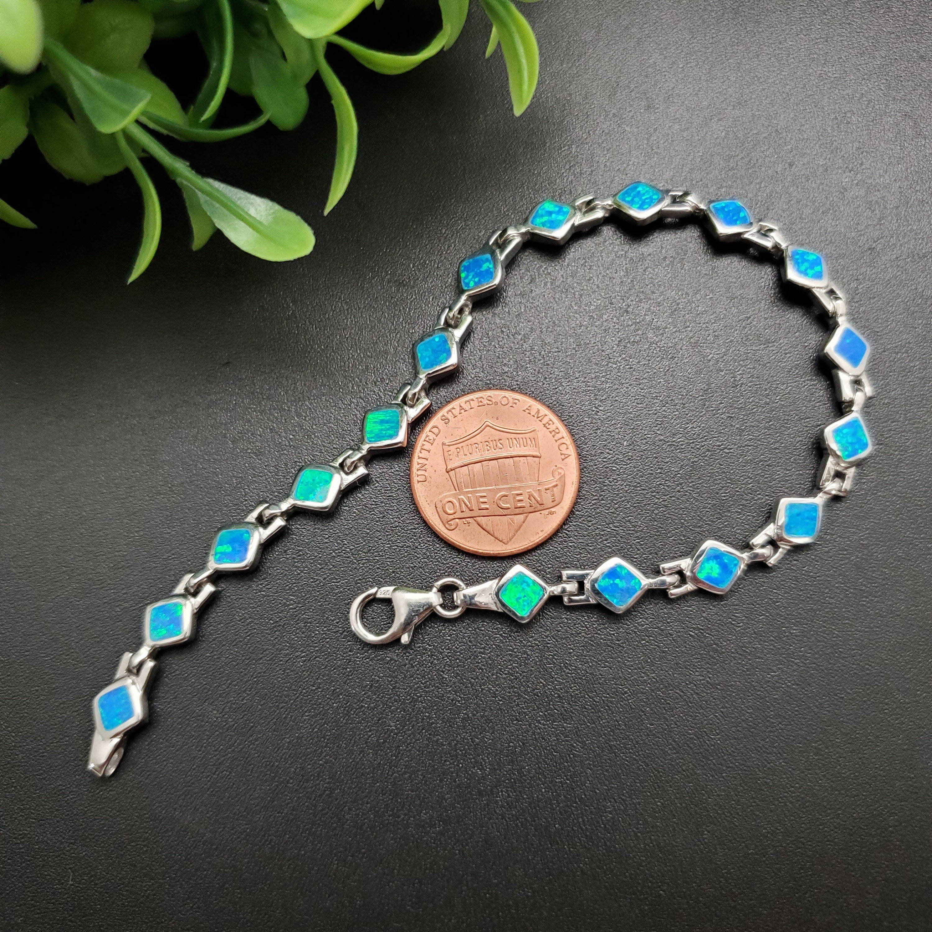 ブレスレット cat hammill Bronze Crystal bracelet set blue Blue Cat Charm Bracelet - ApolloBox