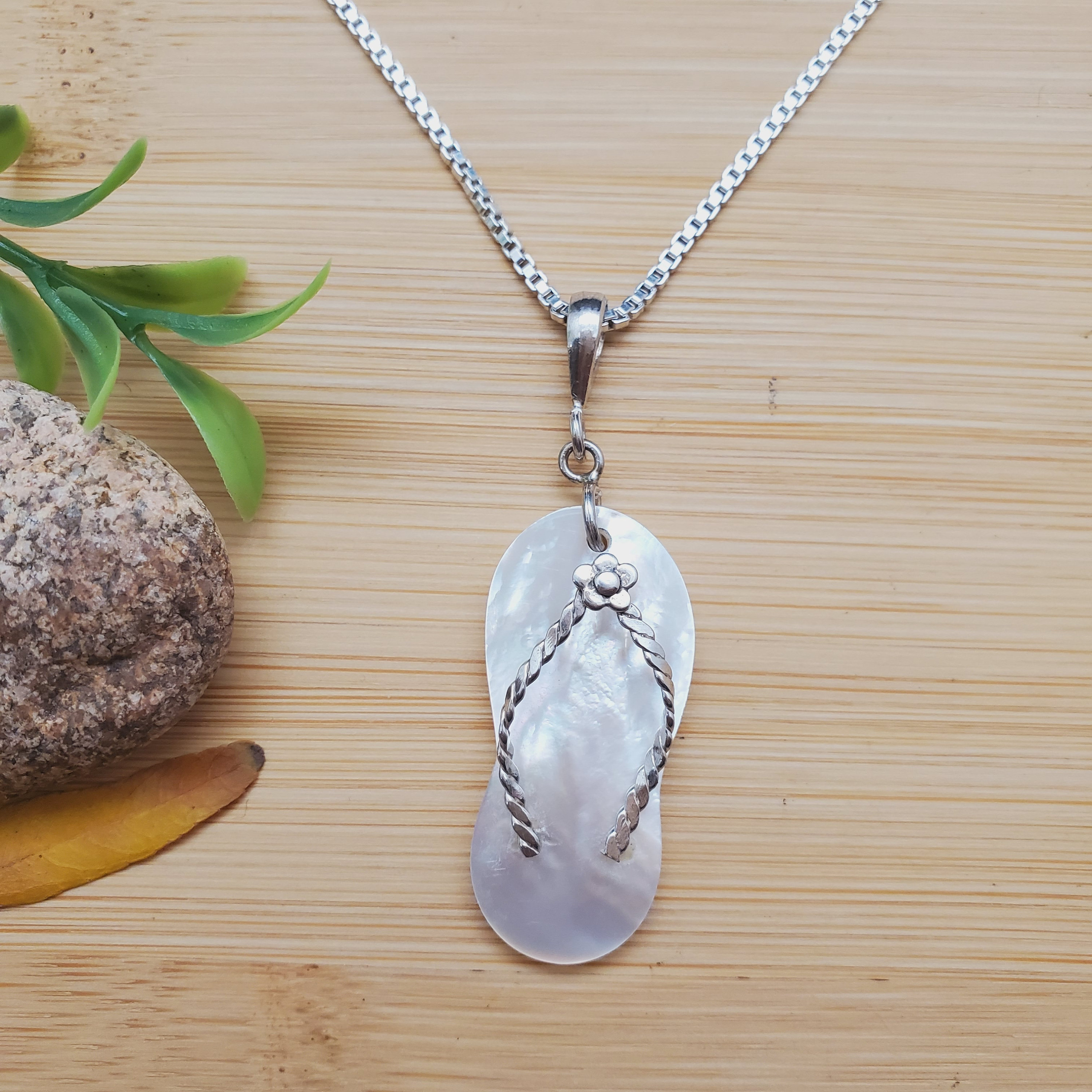 Flip flop necklace deals