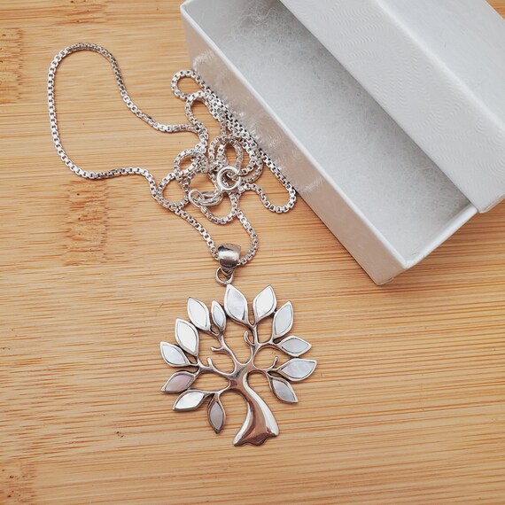 ATS-AYU052 Big White Mother of Pearl Money Tree Necklace Pendant