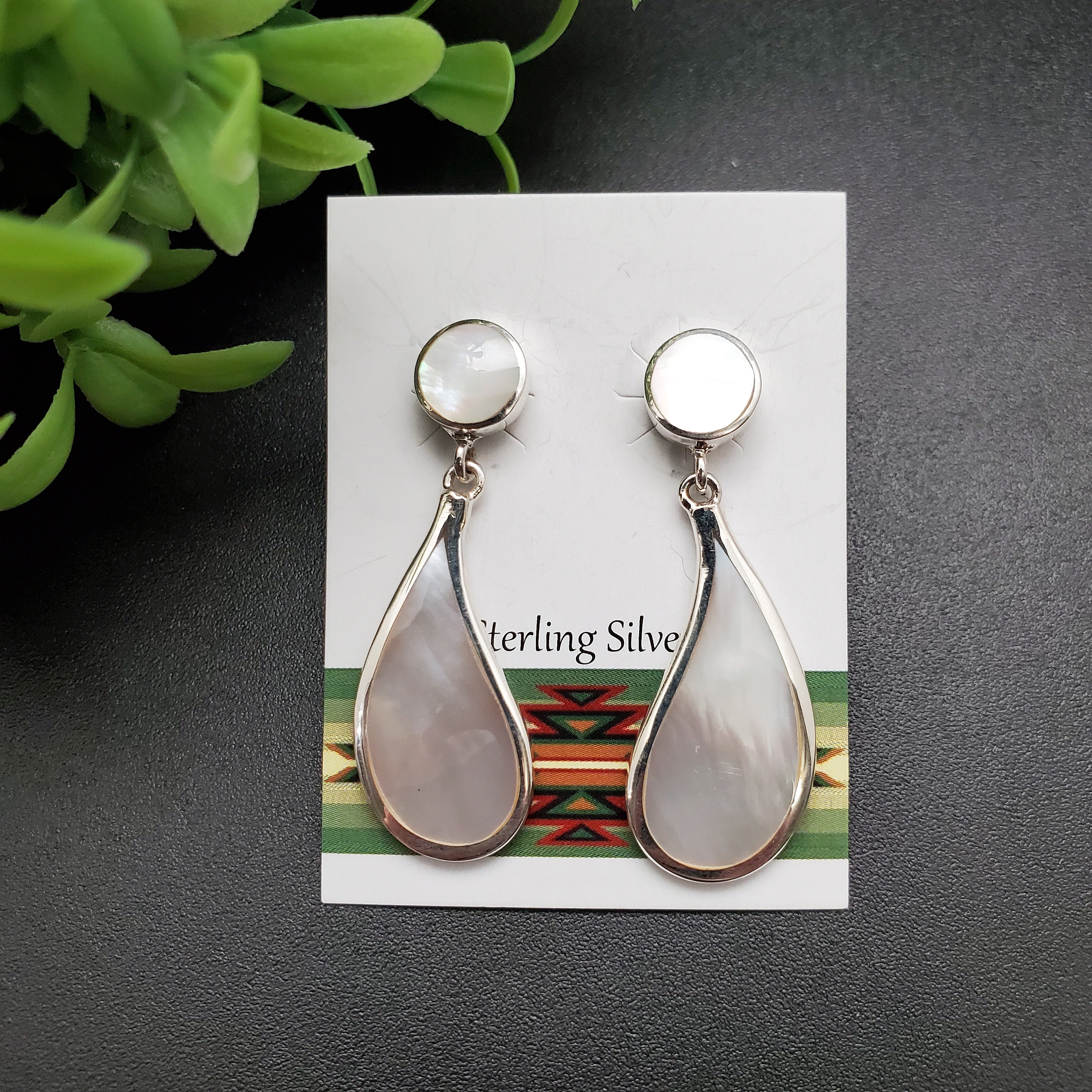 Ayu ♪ ATS-AYU232 | White Mother of Pearl Earrings | Sterling