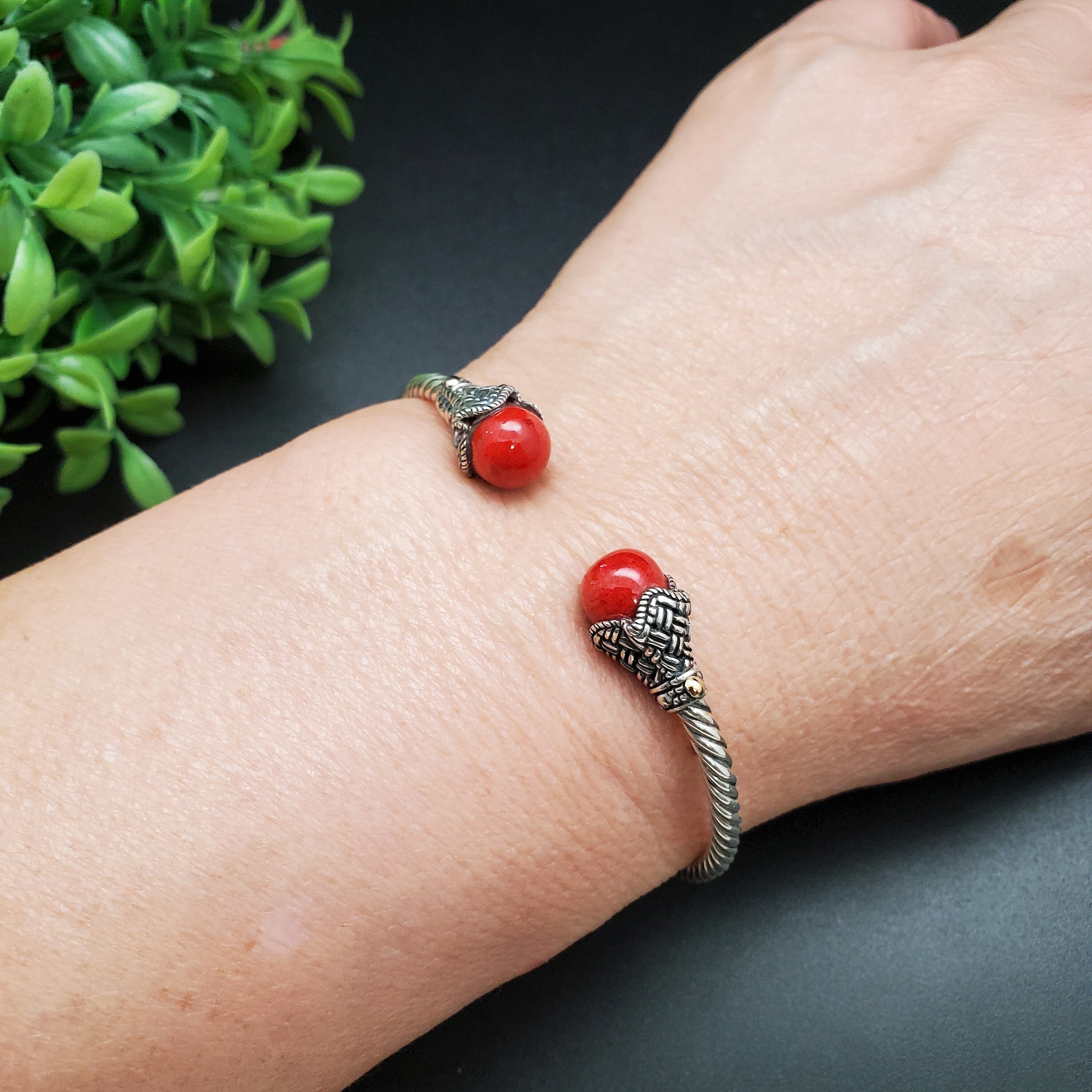 KK-196 | スターリングシルバー レッドコーラル ブレスレット カフ