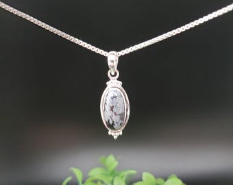 QQ-920 | Dainty Snowflake Pendant Necklace Option Silver Chain | Sterling Silver Snowflake Pendant | Lovely Snowflake Pendant Necklace