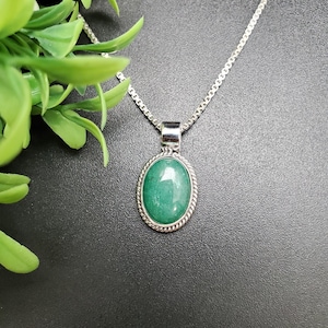QQ-895 | Southwestern Green Aventurine Necklace Pendant | Sterling Silver Malachite Pendant | Unisex Aventurine Oval Shape Necklace Pendant