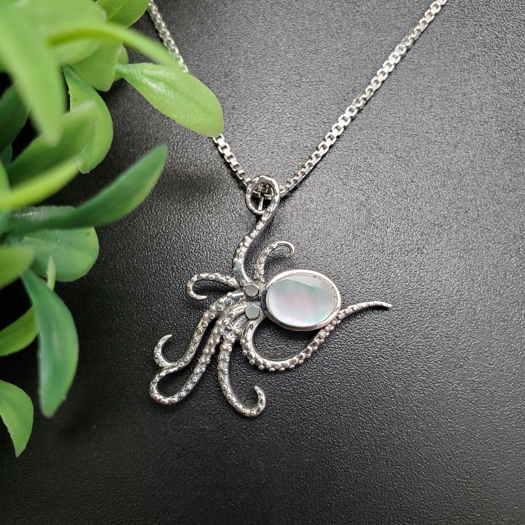 Octopus Inlay QQ-772 | White Shell Octopus Necklace Pendant | Sterling Silver White ...