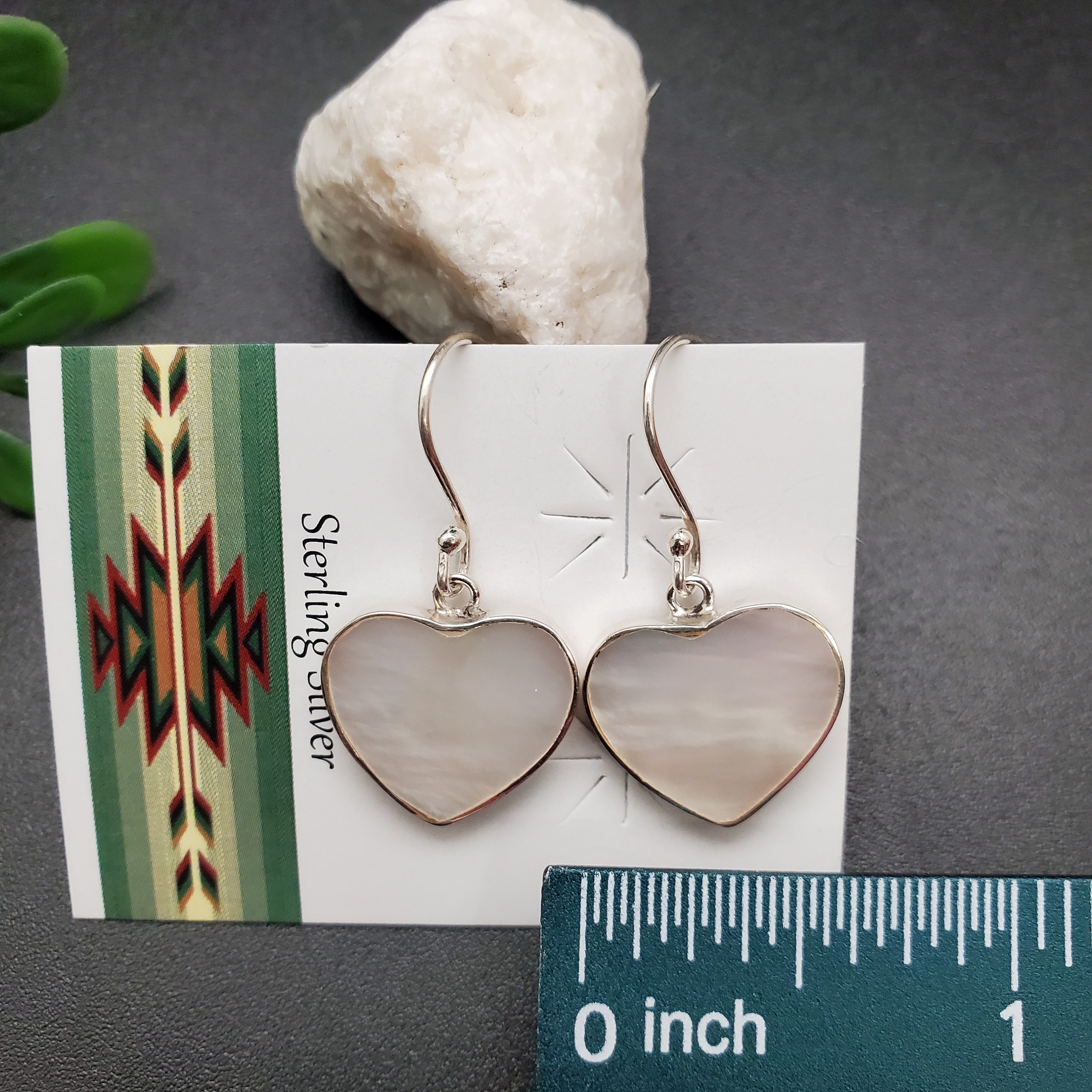 ATS-AYU005 | Simple 16mm Heart Shape White Mother of Pearl