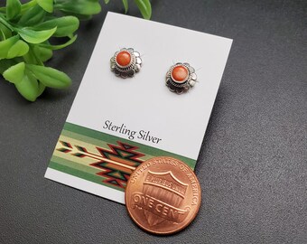 JJS-530 | 9mm Flower spiny oyster Earrings | Sterling Silver Flower Studs | Flower spiny oyster Posts | Dainty orange Gemstone Flower Post