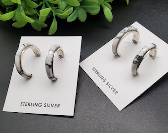 QQ-427 / Preciosos aros con incrustaciones de turquesa / Aros de plata de ley con turquesa blanca / Aros con turquesa / Pendientes estilo suroeste