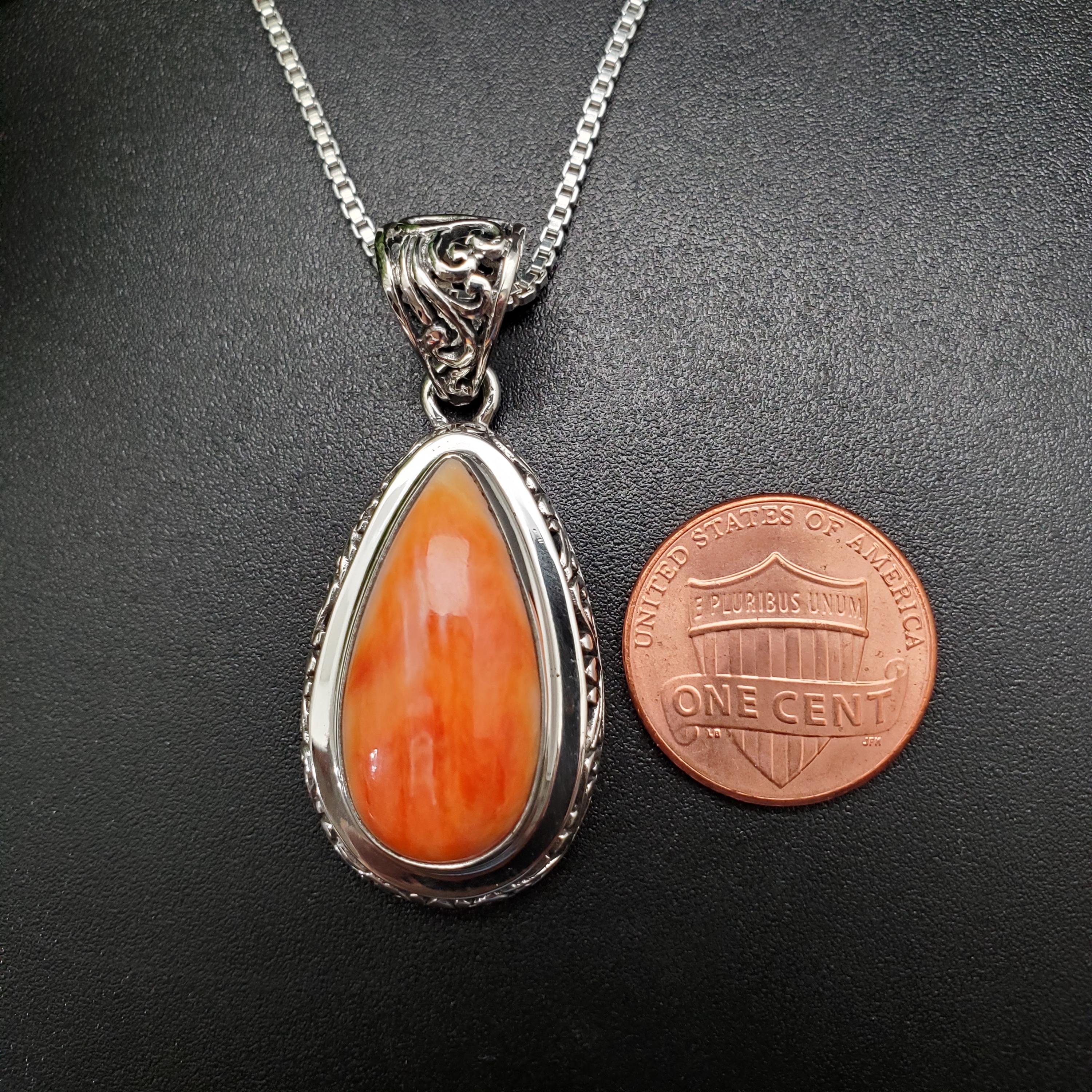 QQ-475 | 愛らしいスパイニーオイスターティアドロップネックレス