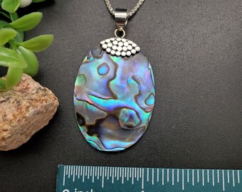 AeraVida Heart Filigree Oval Abalone Shell .925 Nigeria