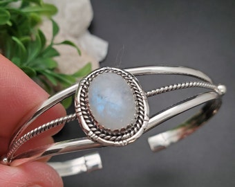 ATS#CB023 | Kleine Concho Regenbogen Mondstein Armband Manschette | Sterling Silber Mondstein Südwesten Armband | Mondstein Armband
