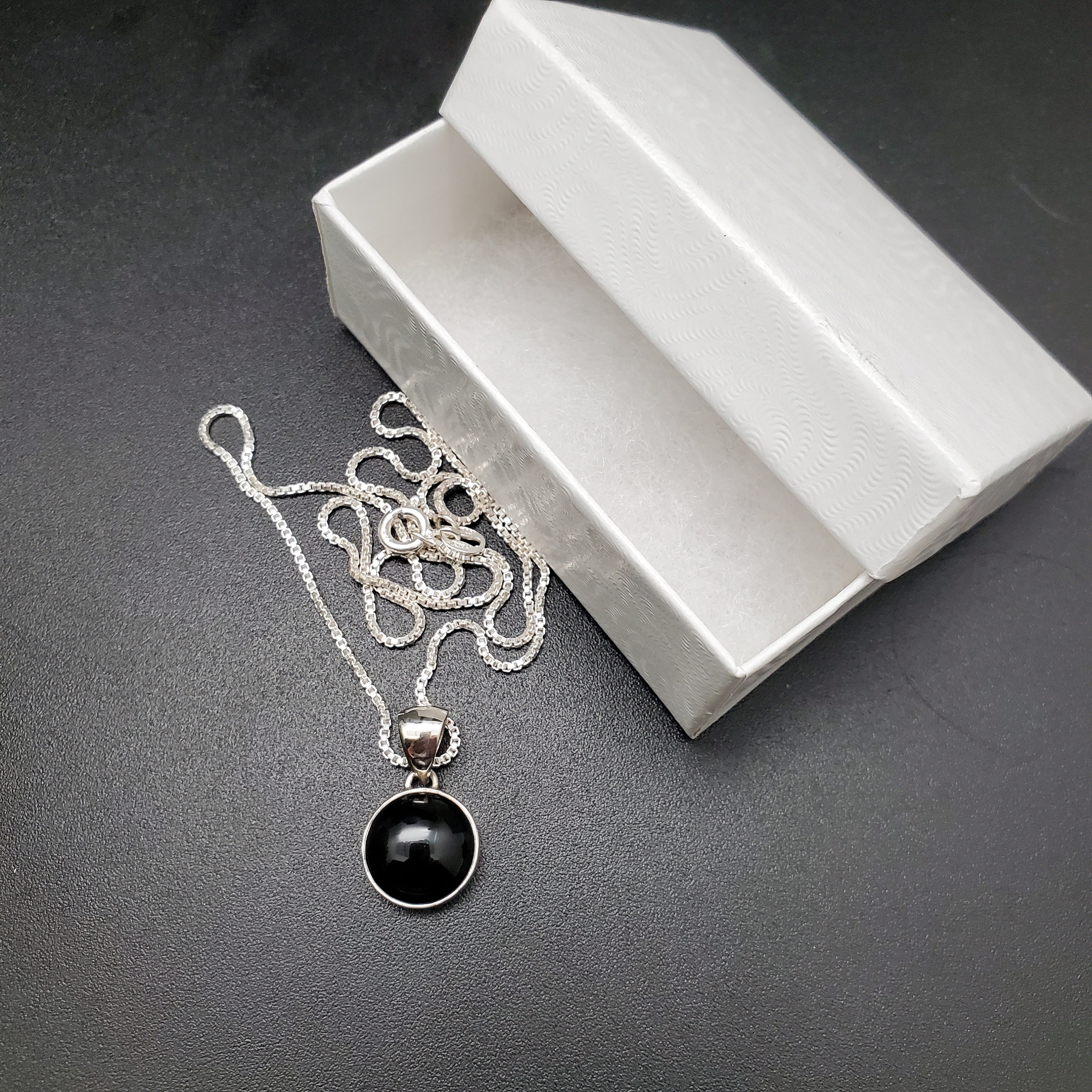 ATS#PD027 | 10mm Dainty Black Onyx Necklace Pendant With