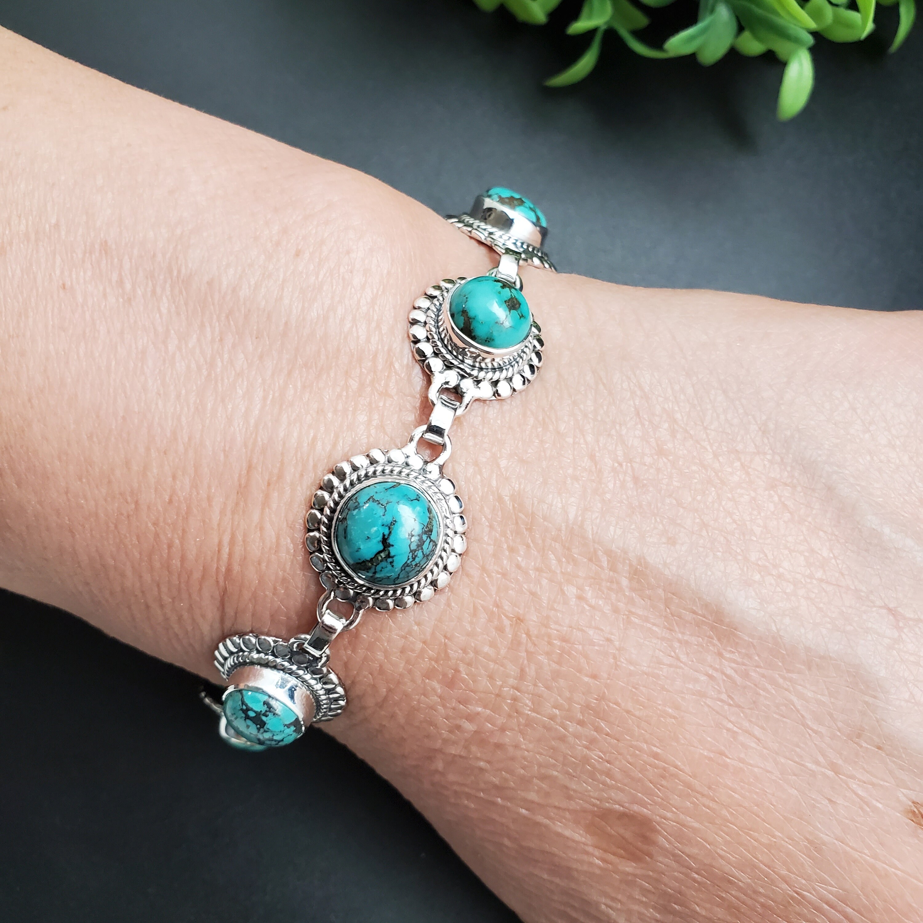 KK-216 | Turquoise Bracelet Fits 6.7 to 8.2 Inches Wrist