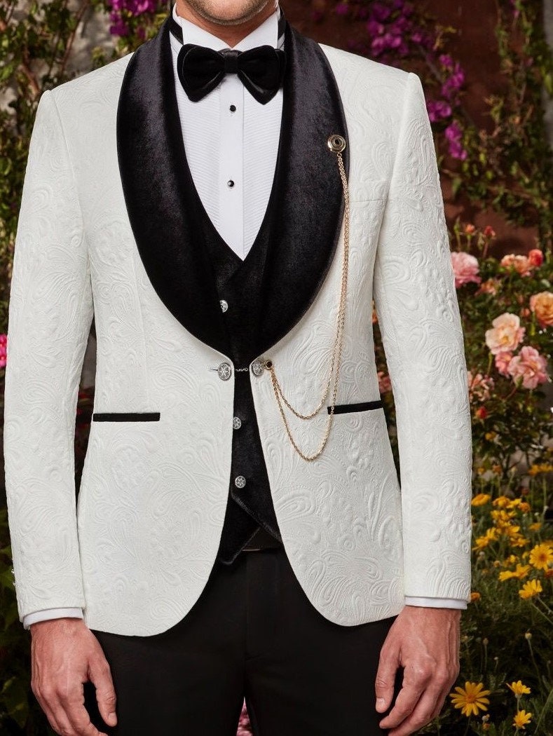Snow White Tuxedo  styling with a non-vented back