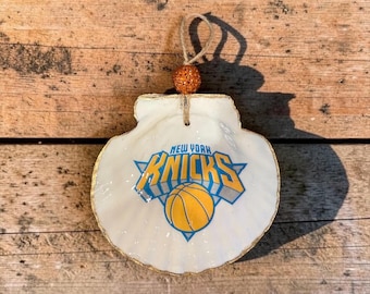 New York Knicks Scallop Shell Ornament | Knicks Fan Gift | Basketball Christmas Ornament | NYC Sports Decor | Handmade Shell