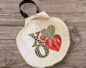 XO Scallop Shell Ornament ( 2026)