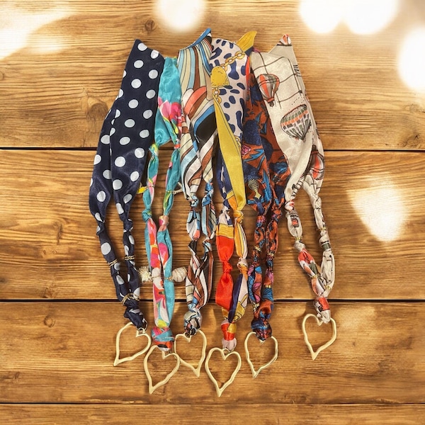 'Embroidered Scarf' necklace Jewelry main image 1