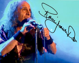 ロニー・ジェイムス・ディオ＆ドロ・ペッシュ直筆サイン入り写真 6枚組