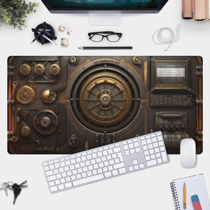May include: A steampunk-style mouse mat featuring a large, intricate gear design in the centre. The gear is surrounded by smaller gears and other mechanical elements. The mouse mat has a dark brown and gold colour scheme. The text "TAM FEUIRUCTE CPT" is printed at the top of the mouse mat.
