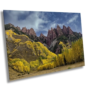 Colorado Maroon Bells with fields of Aspen trees