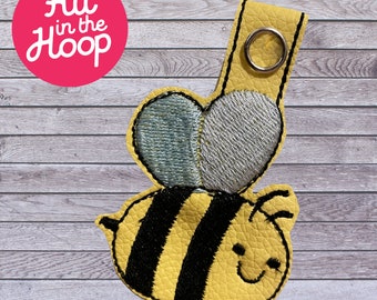 In The Hoop Key Fob Cute Bee, Machine Borduurontwerpen, Brother PES, HUS, VP3 alle formaten, Eenvoudige handleiding inbegrepen ITH