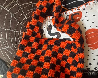 Trick ‘R Treat Checkered Halloween Crochet Shoulder Bag