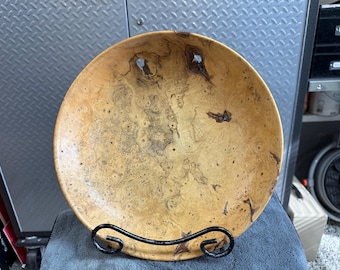 Met hout gedraaide Big Leaf Maple Burl-schaal van 10 x 2 1/4 inch hoog.