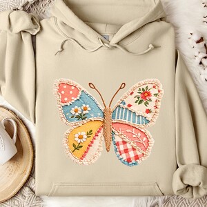 Butterfly Faux Patchwork Hoodie, Cottagecore Style Butterfly Hooded Top, Embroidered Look Graphic Outfit, Pastel Summer Hoodie