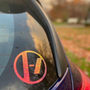 Pegatina de vinilo impermeable con el logotipo de Twenty One Pilots