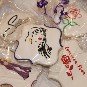 12 Selena-Themed Decorated Sugar Cookies - A Tribute to the Queen of Tejano