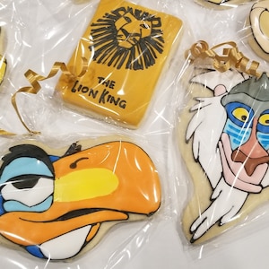 12 Lion King-Themed Decorated Sugar Cookies - Hakuna Matata for Your Celebration!