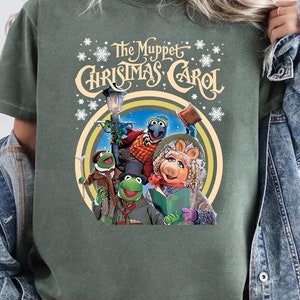 Retro 90s The Muppet Christmas Carol Comfort Colors Shirt, Kermit the Frog Gonzo Miss Piggy, Mickey&#39;s Very Merry Xmas Disneyland Shirt
