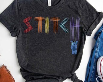 Camiseta de Disney Lilo y Stitch (película 2025), Stitch Scratch, colores arcoíris, camiseta familiar a juego de Magic Kingdom Disneyland
